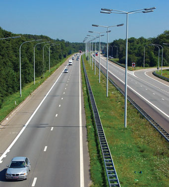 transportation network with interchanges on i-24, i-59, and i-75 accessible to northwest Georgia